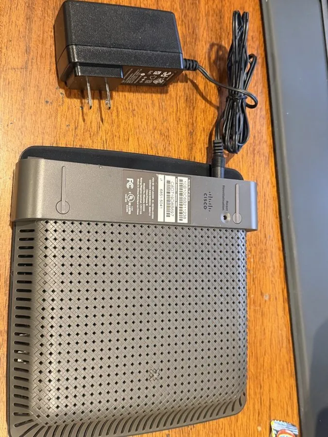 Маршрутизатор Cisco Linksys E3200 4-Port Gigabit Wireless N Router