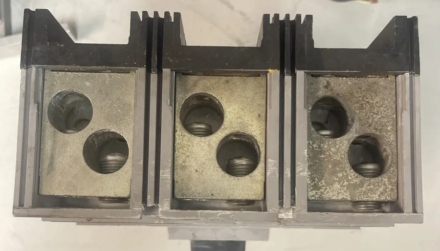 Автоматический выключатель Siemens JXD63B350 Sentron Series Circuit Breaker 350A — фото лота 2