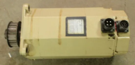 Серводвигатель GE Fanuc A06B-0502-B002 #7000 20S AC Servo Motor W/Pulse Coder
