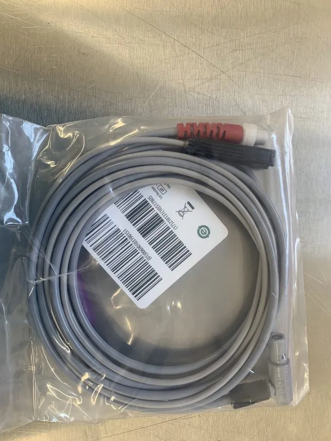 Кабель Edwards Lifesciences EV1000 VolumeView Cable EVVVTC1 — фото лота 1
