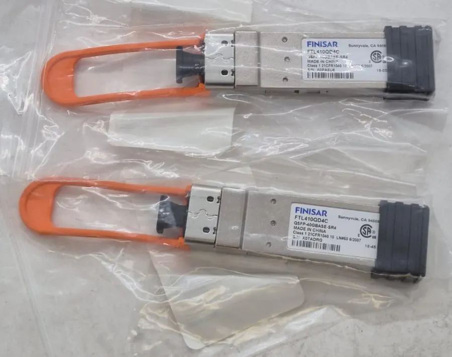 Трансивер Finisar FTL410QD3C QSFP-40GBase-SR4 LN#50 QSFP Optical Transceiver