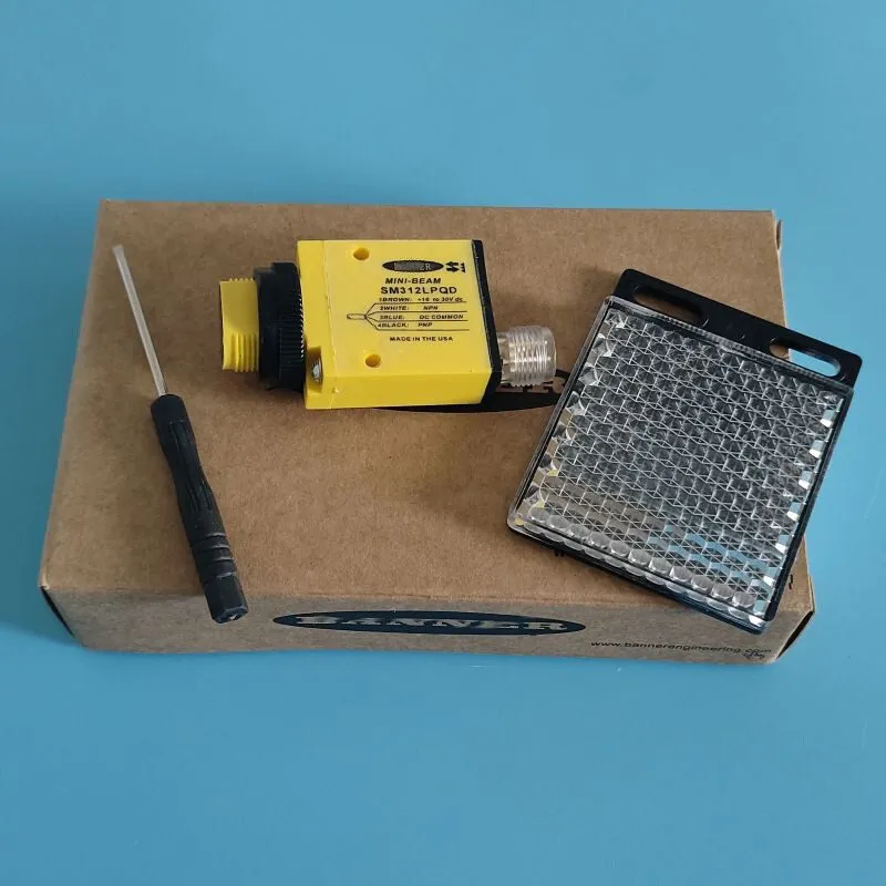 Фотоэлектрический датчик SM312LPQD Photoelectric Sensor PNP