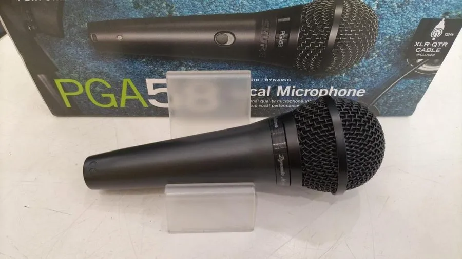 Микрофон Shure PGA58-QTR Dynamic Vocal Microphone