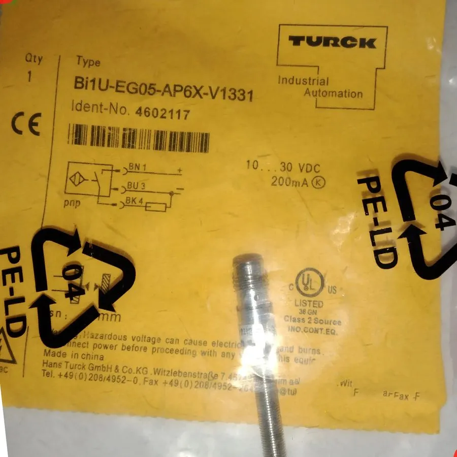 Датчик приближения TURCK BI1U-EG05-AP6X-V1331 Proximity switch sensor