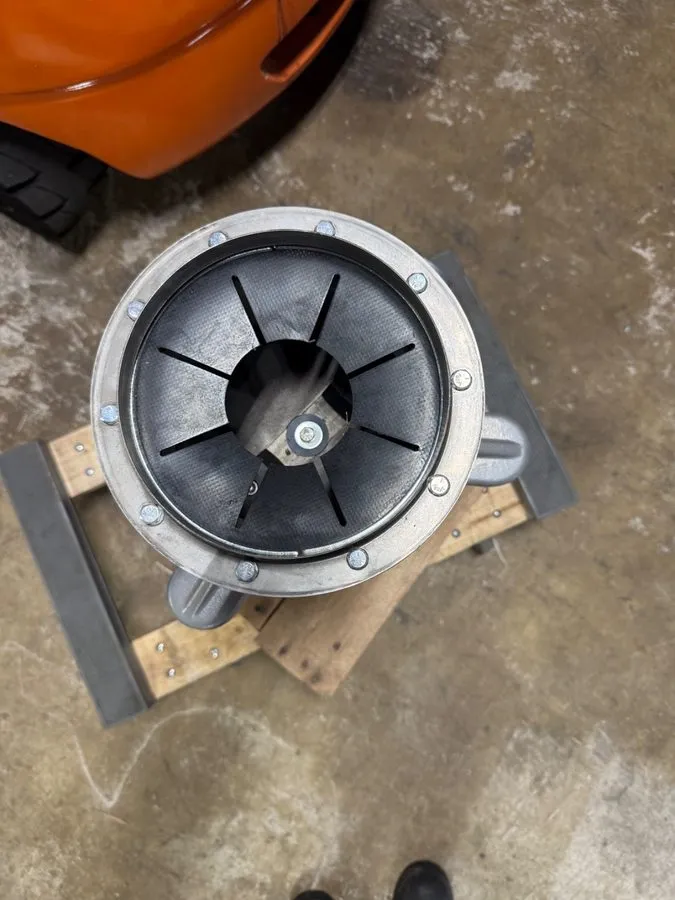 Оборудование для общепита Hobart Commercial Garbage Disposer 1 1/2 hp, 115/230V — фото лота 2