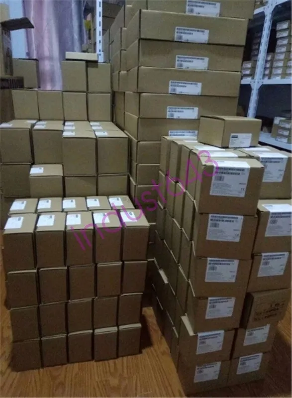 Панель оператора 6AV6 647-0AA11-3AX0 SIEMENS 6AV6647-0AA11-3AX0 HMI KTP400 Basic