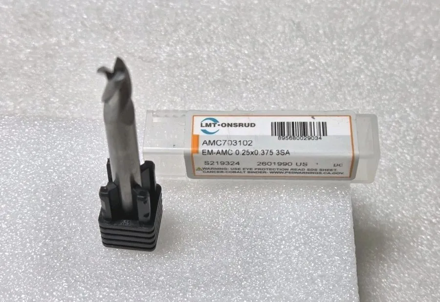 Режущий инструмент LMT Onsrud AMC703102 1/4" Solid Carbide Endmill 3 Flute, 3/8" — фото лота 1
