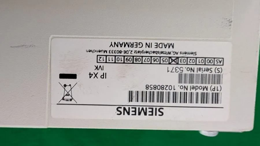 Панель оператора Siemens ECC 277 Touch 8.4" HMI Panel 6AV6643-7CY10-3AU0 — фото лота 1