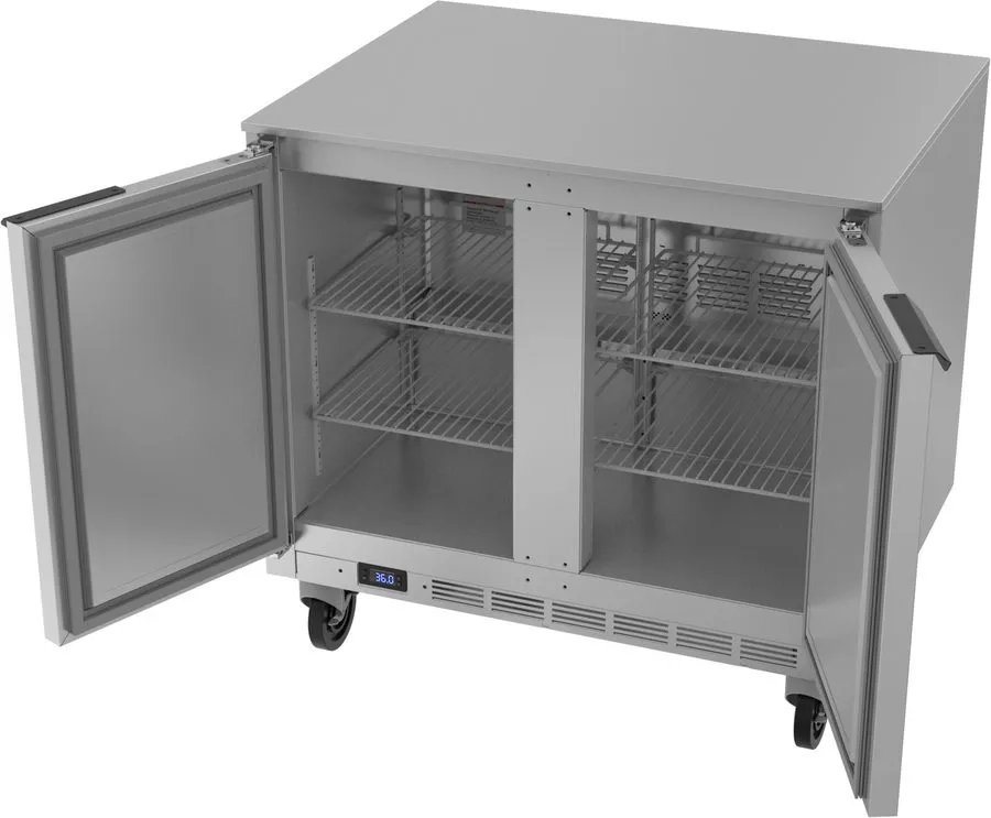 Холодильный шкаф Beverage Air UCR36AHC 36" Two Door Undercounter Reach In Refrig — фото лота 1