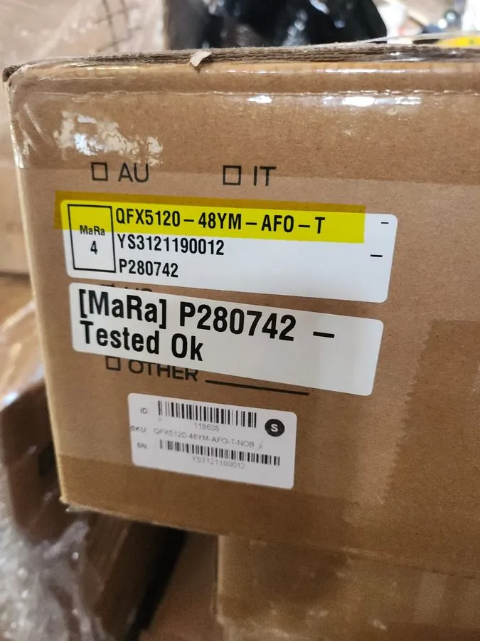 Коммутатор Juniper QFX5120-48Y-AFO-T Switch — фото лота 1