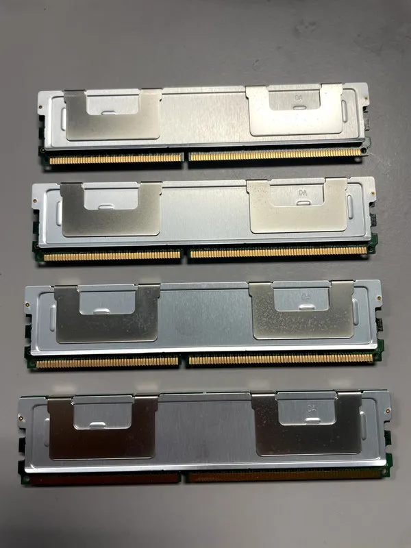 Модуль памяти Samsung M395T2953CZ4-CE65 1G shielded Server RAM