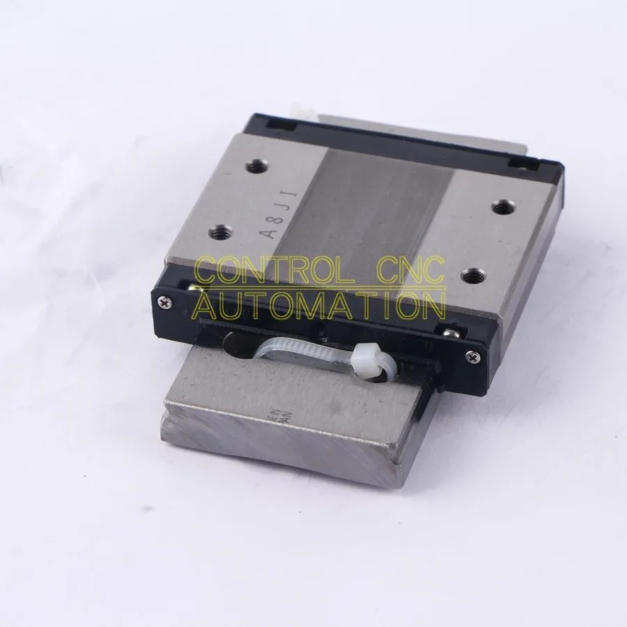 Линейная направляющая Linear Guide Slider RSR15WVMUU