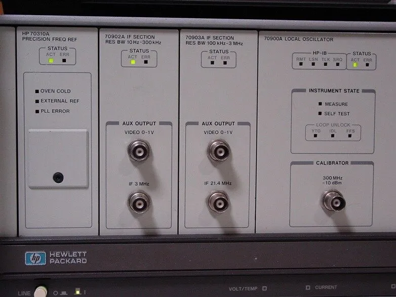 Тестер HP 70900A Local Oscillator