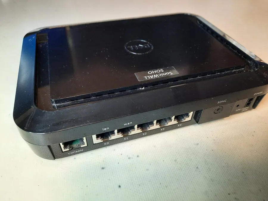 Межсетевой экран SonicWALL SOHO APL31-0B9 5-Port Wired Firewall Network Security