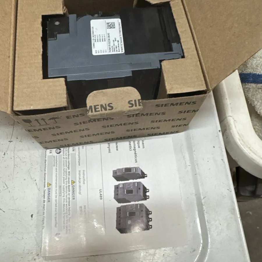 Автоматический выключатель 3VA4170-5ED34-0AA0 SIEMENS 3 POLE 70 AMP BOLT-ON CIRC