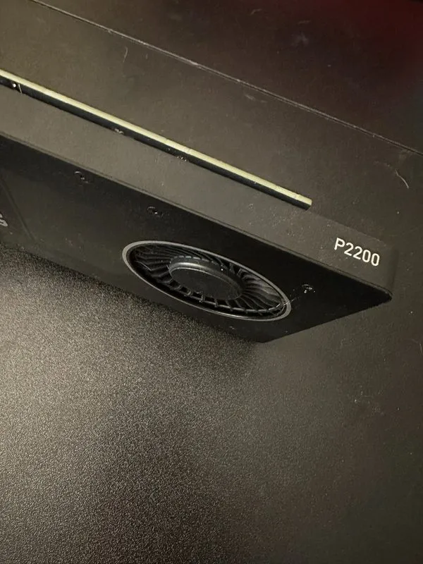 GPU-ускоритель Dell Nvidia Quadro P2200 5GB GDDR5X DisplayPort Desktop Graphics  — фото лота 3