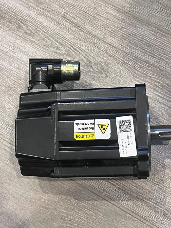 Серводвигатель allen bradley VPL-A1001M-PJ12AA INVERTER DUTY AC SERVO MOTOR — фото лота 2