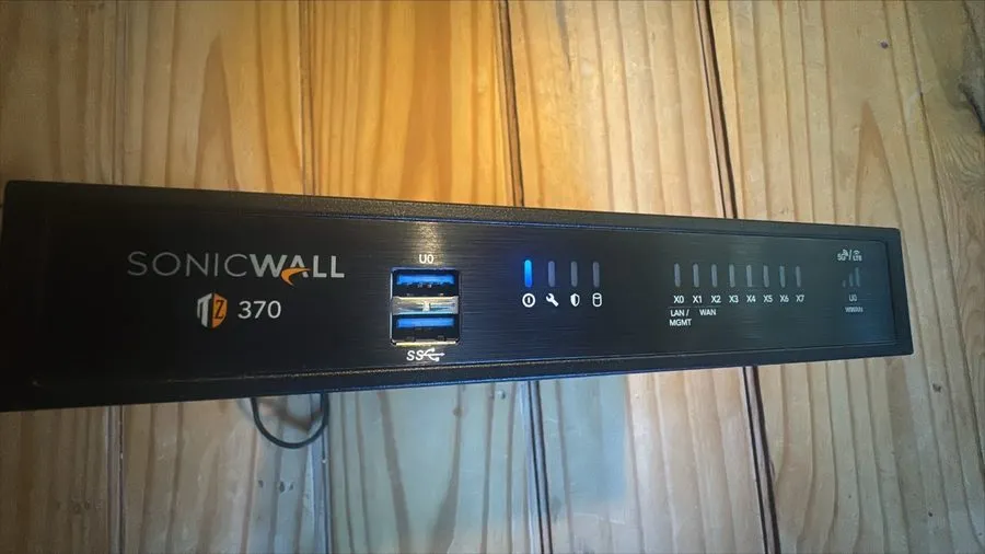 Межсетевой экран SonicWall TZ370 Network Security Firewall Appliance