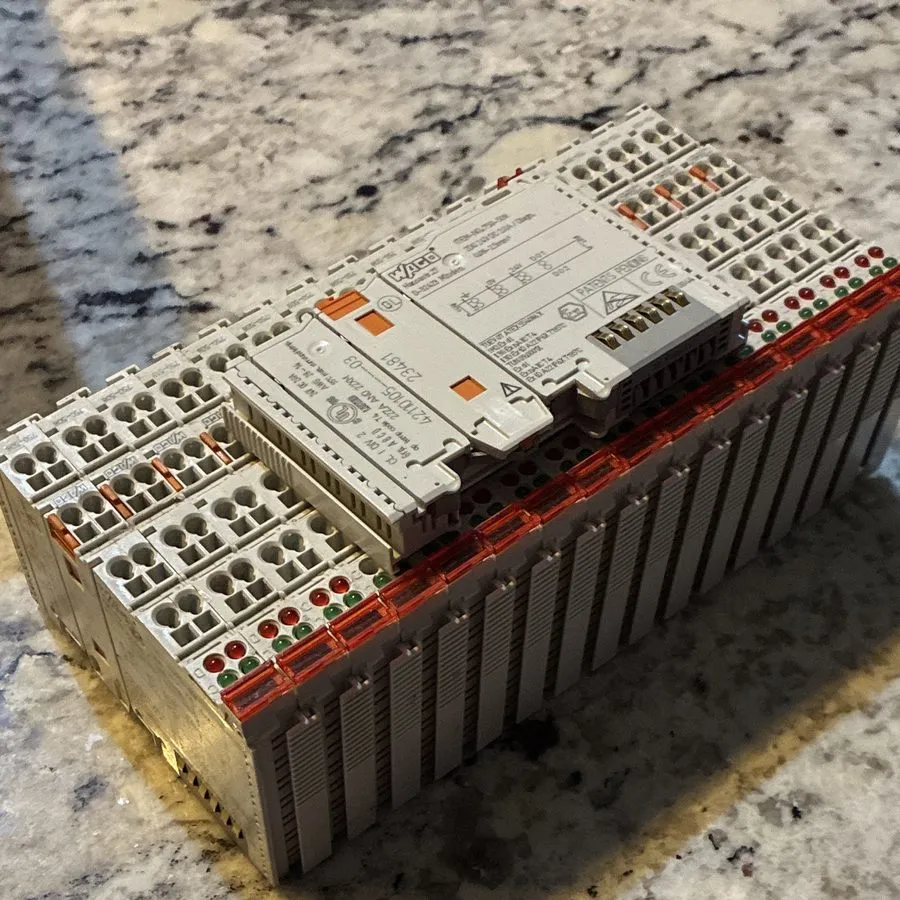 Модуль ввода-вывода Wago 750-508 Digital Output Module 24VDC 2.0A