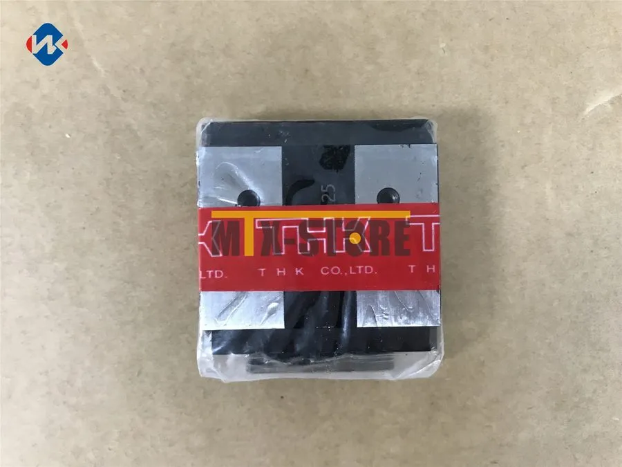 Подшипник THK SHW17CRM Linear Slide Block Bearing