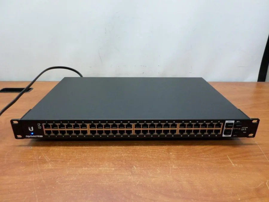 Коммутатор Ubiquiti Networks (ES-48-LITE) Rack-Mountable Network Device