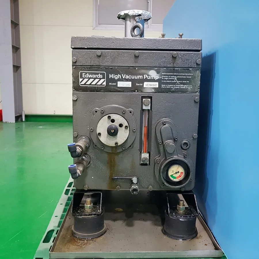 Насос BOC EDWARDS VACUUM PUMP E2M175