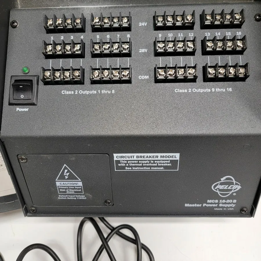 Блок питания PELCO Power Supply Camera 20Amp 16 Out Breaker Connection Wall Box  — фото лота 1