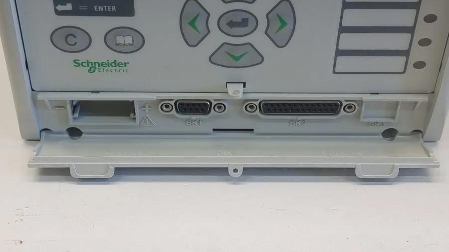 Реле защиты Schneider Electric Micom P241 P24131GB6M0578J Motor Management Relay — фото лота 3