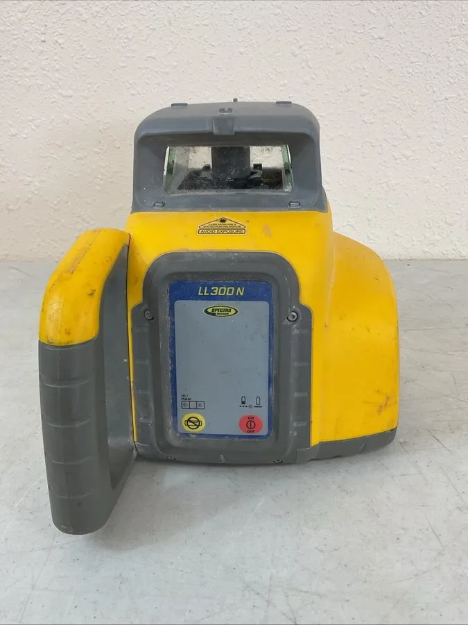 Нивелир Spectra Precision Laser Level LL300N w/ Tripod Stand & HL450 Receiver