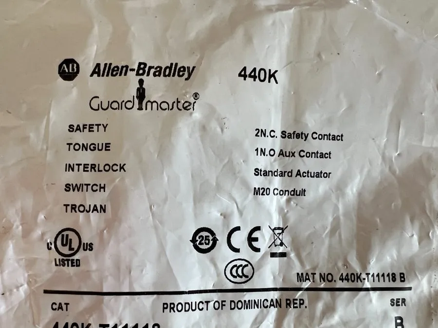 Реле безопасности Allen Bradley 440K-T11118 Guardmaster Trojan 5 Safety Switch