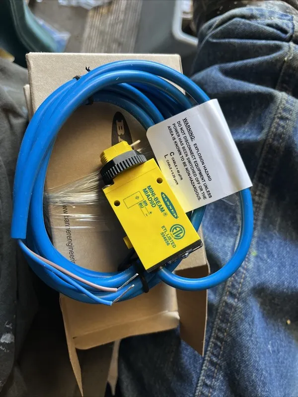 Фотоэлектрический датчик BANNER Photoelectric switch sensor MIAD9D