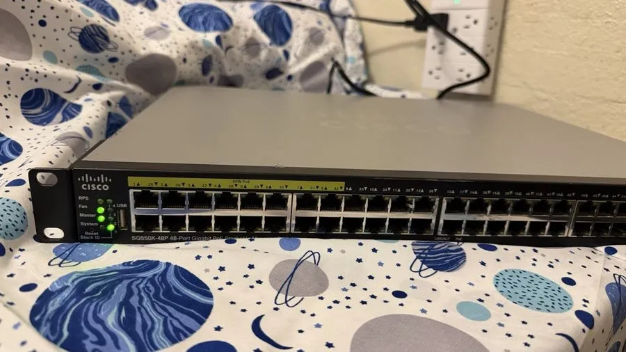 Коммутатор Cisco SG550X-48P-K9 48 Port PoE SFP 10GB Stackable Managed Switch w2  — фото лота 2