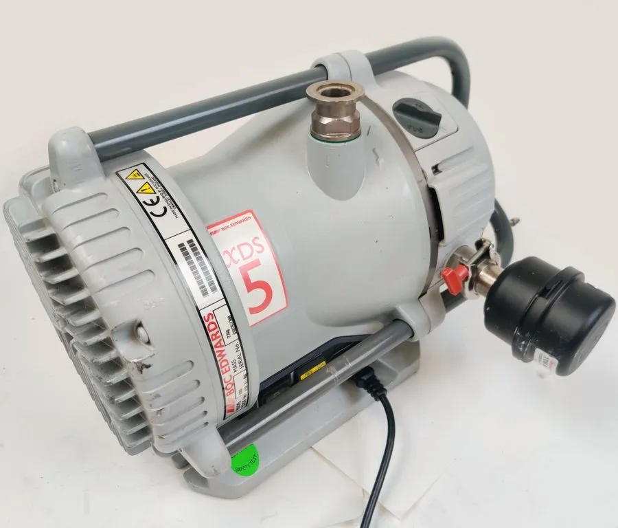 Насос Edwards XDS5 Dry Scroll Vacuum Pump A724-01-904 Single Phase 110V & 220V