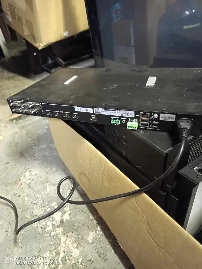 Видеокоммутатор Crestron DM-MD8X1-4K-C 4K Scaling Auto-Switcher Media Distributi — фото лота 2