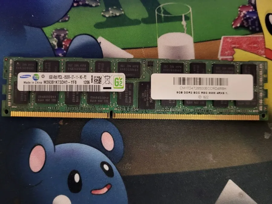 Модуль памяти SAMSUNG 8GBPC3L8500R M393B1K73DH0-YF8 4RX8 DDR3