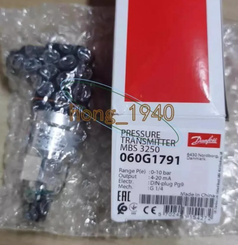 Датчик давления Danfoss Pressure Transmitter Sensor MBS3250 060G1791 0-10bar 4-2