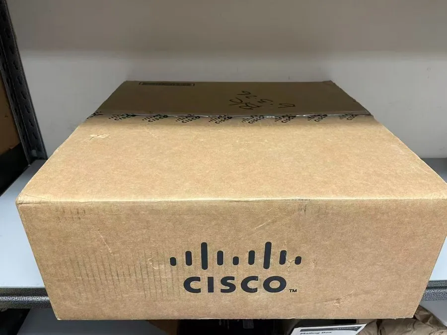 Коммутатор C9300-48P-M 48-Port Meraki Catalyst PoE+ Cloud-Managed Ethernet Switc
