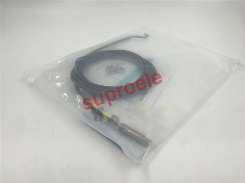 Датчик приближения E2E-X4MD1