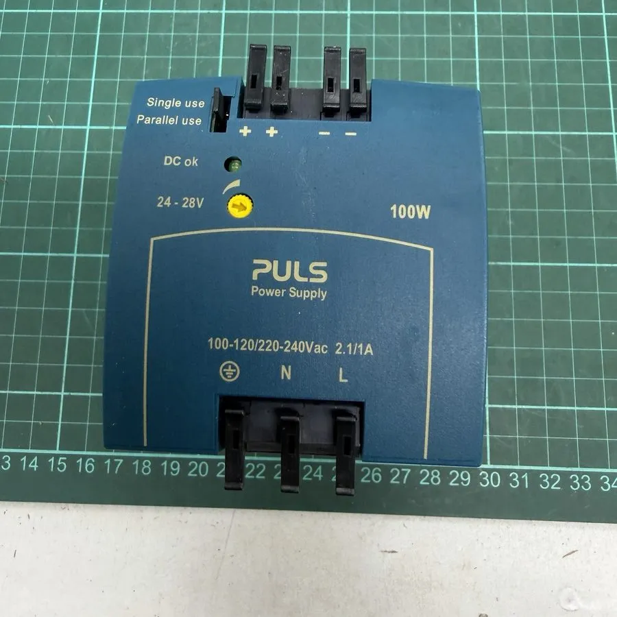 Блок питания PULS ML100.100 DIN Rail Power Supply 100-120/220-240VAC 100 Watt 24