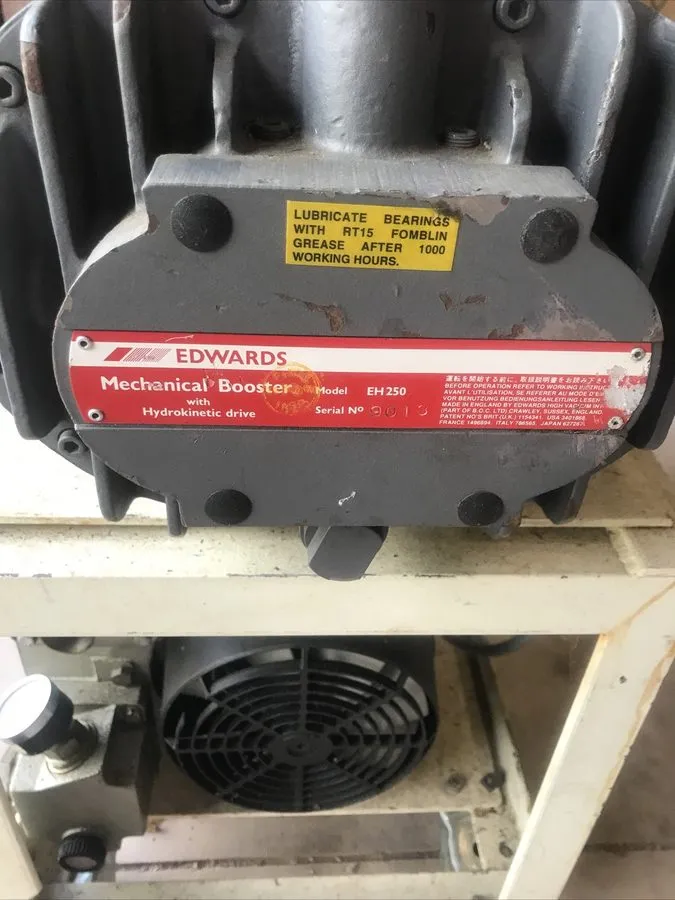 Насос Busch Vacuum Pump RA0025-C5Z6-1005 With Edwards Mechanical Booster Pump EH — фото лота 2