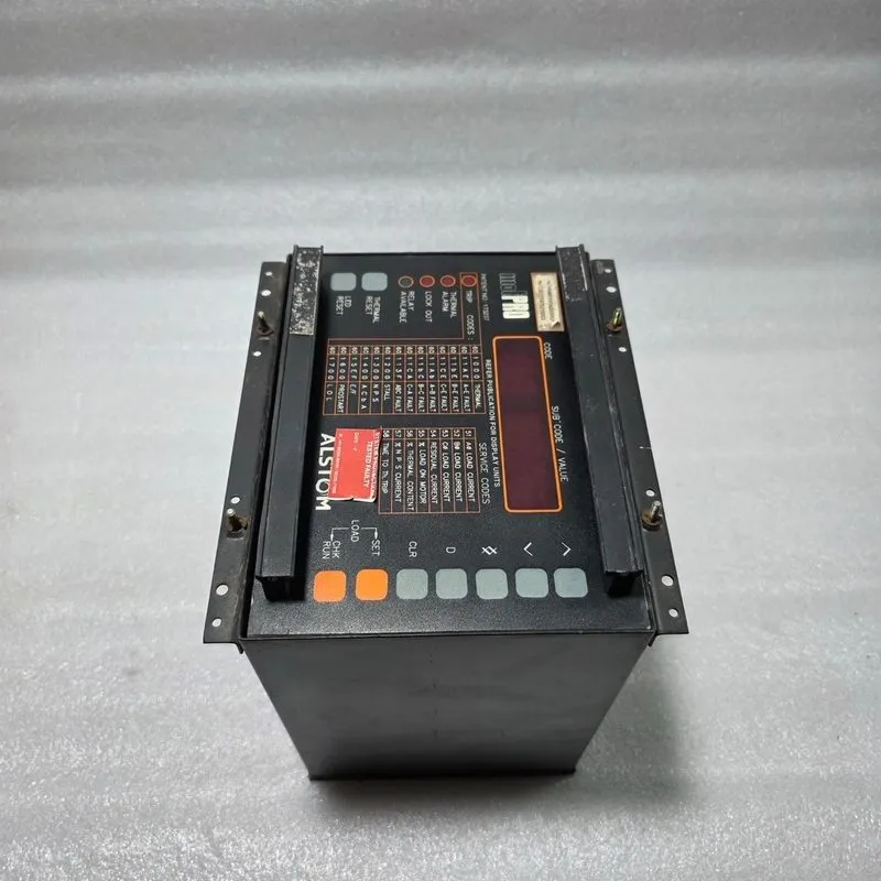 Реле защиты Alstom MCHNM01H1AB0500A Protection Relay 1/5A 50HZ 88-300VDC/110V — фото лота 4