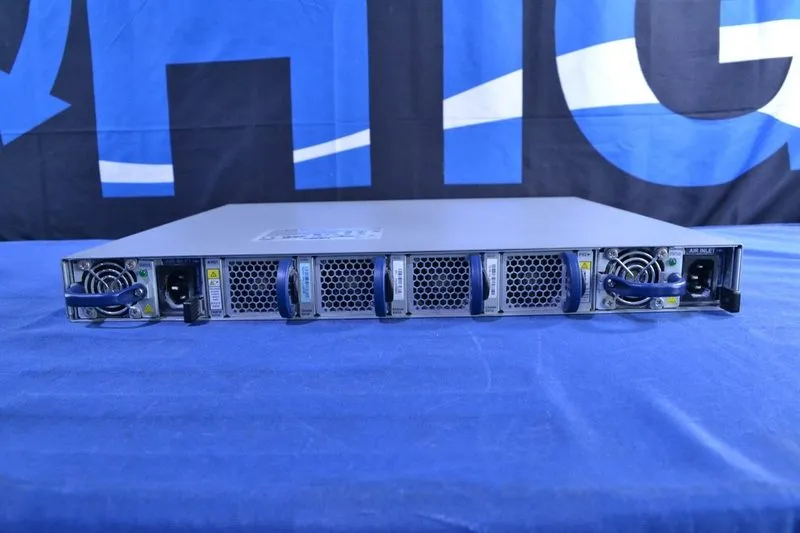 Коммутатор DCS-7150S-24 Arista 24-Port 10G SFP+ Switch B020 — фото лота 4