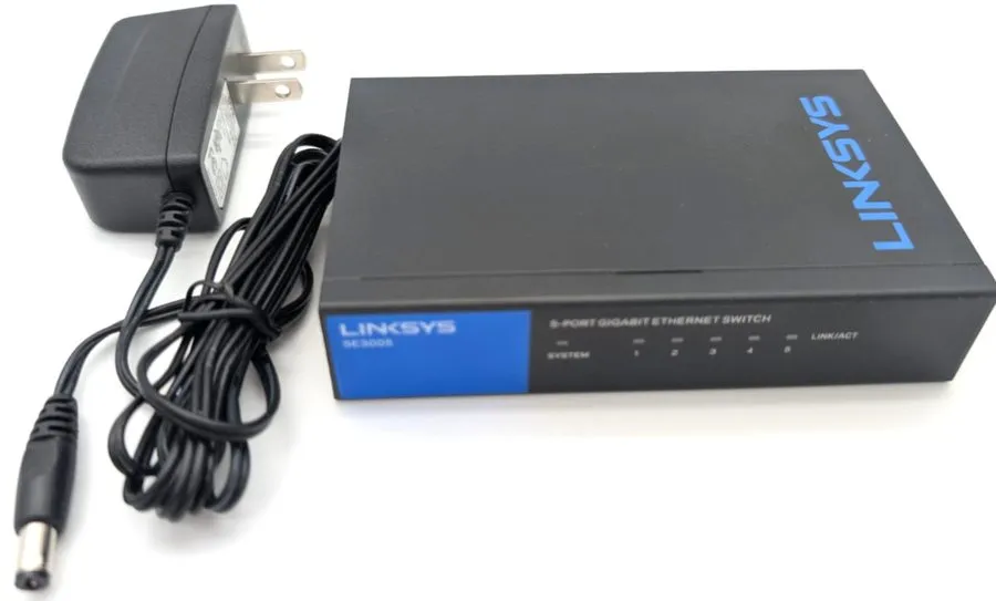 Коммутатор SE3005