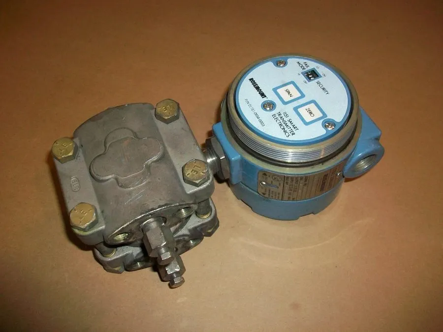 Датчик давления ROSEMOUNT 1151DP3S22M1B1 DIFFERENTIAL PRESSURE TRANSMITTER 13889