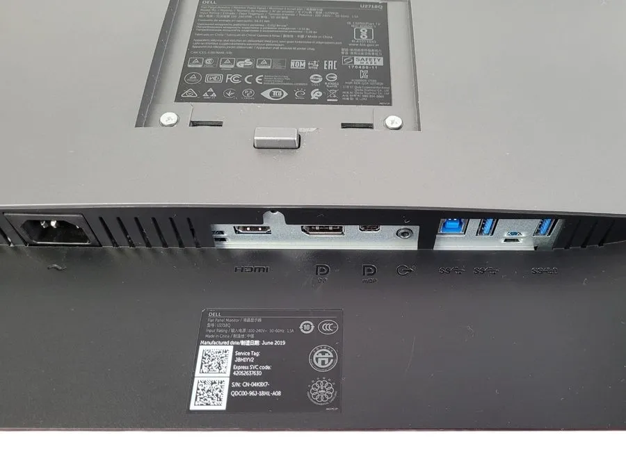 Монитор Dell UltraSharp U2718Q 27" 3840 x 2160 4K HDMI DP IPS LED Monitor No Sta