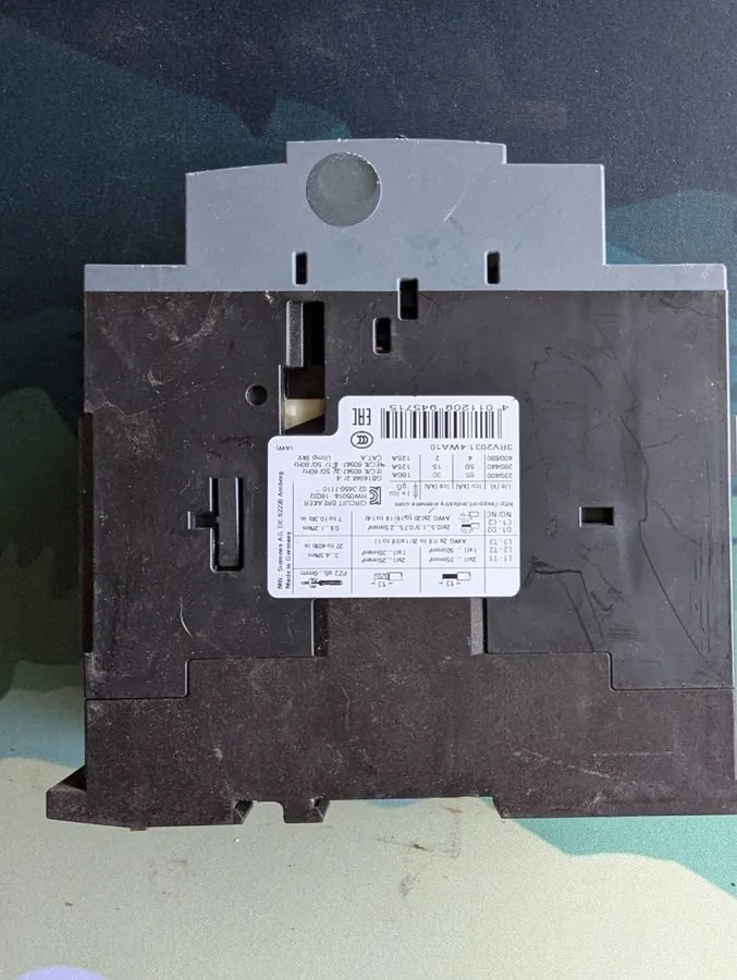 Автоматический выключатель Siemens 3RV2031-4WA10 Motor Protection Circuit Breake — фото лота 1