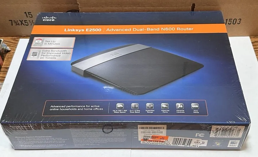 Маршрутизатор Cisco Linksys E2500 Wireless N Dual Band 4-Port Router