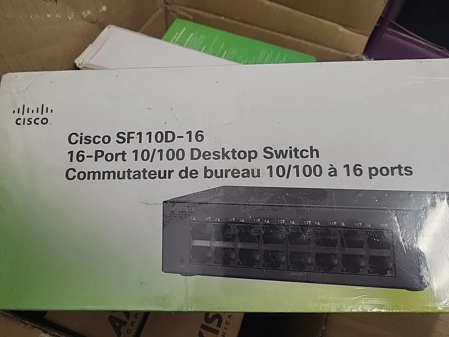 Коммутатор CISCO SF110D-16 16 Port Ethernet Desktop Switch