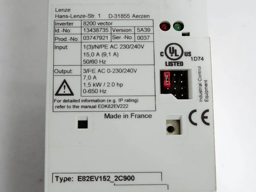 Сервопривод E82EV152K2C900 LENZE E82EV152_2C900 Servo Drive