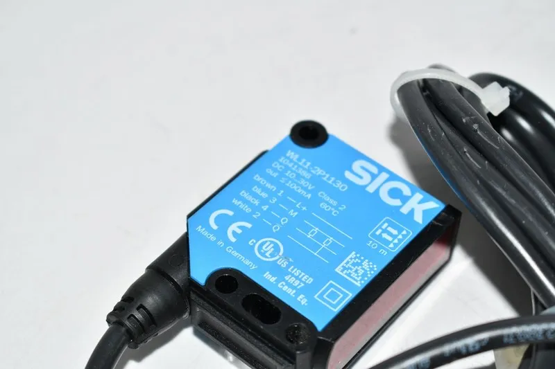 Фотоэлектрический датчик 203050 New- Sick WL11-2P1130 Photoelectric Sensor; 10-3